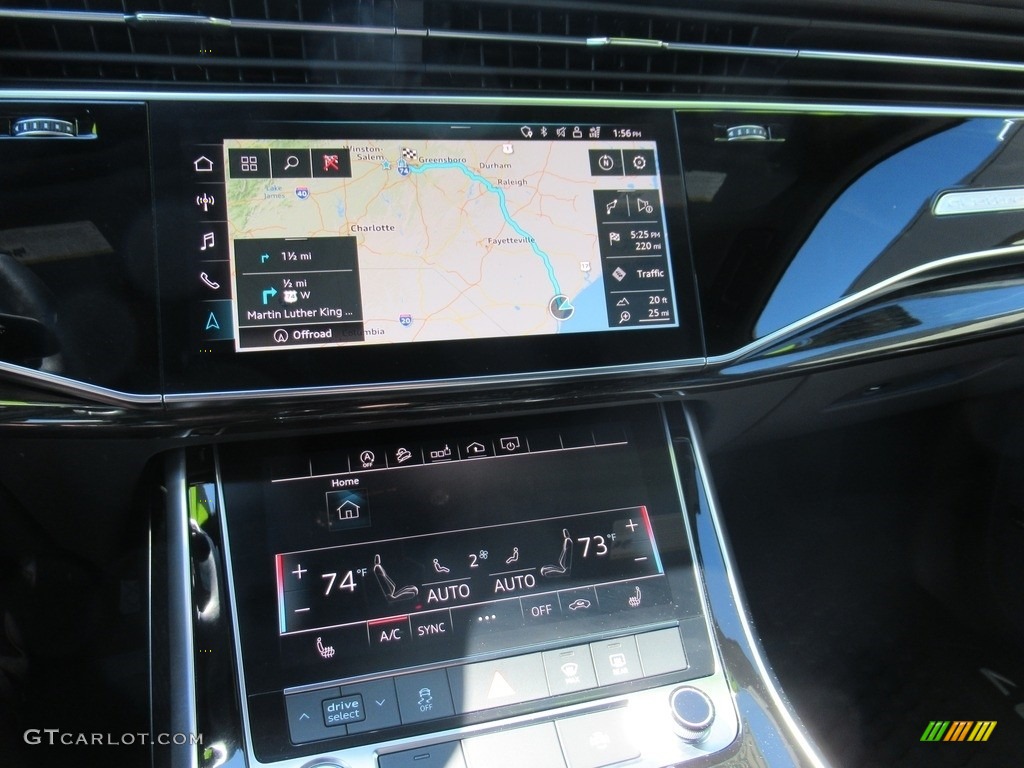 2020 Audi Q7 55 Premium Plus quattro Controls Photo #143906016