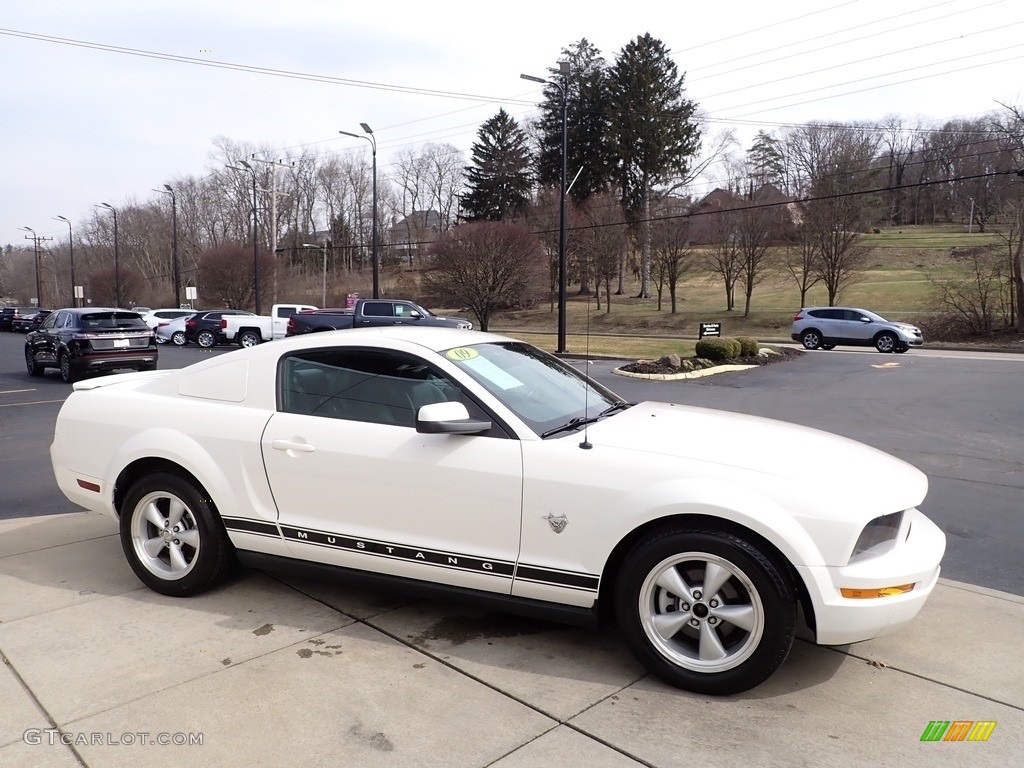 2009 Mustang V6 Premium Coupe - Performance White / Dark Charcoal photo #6