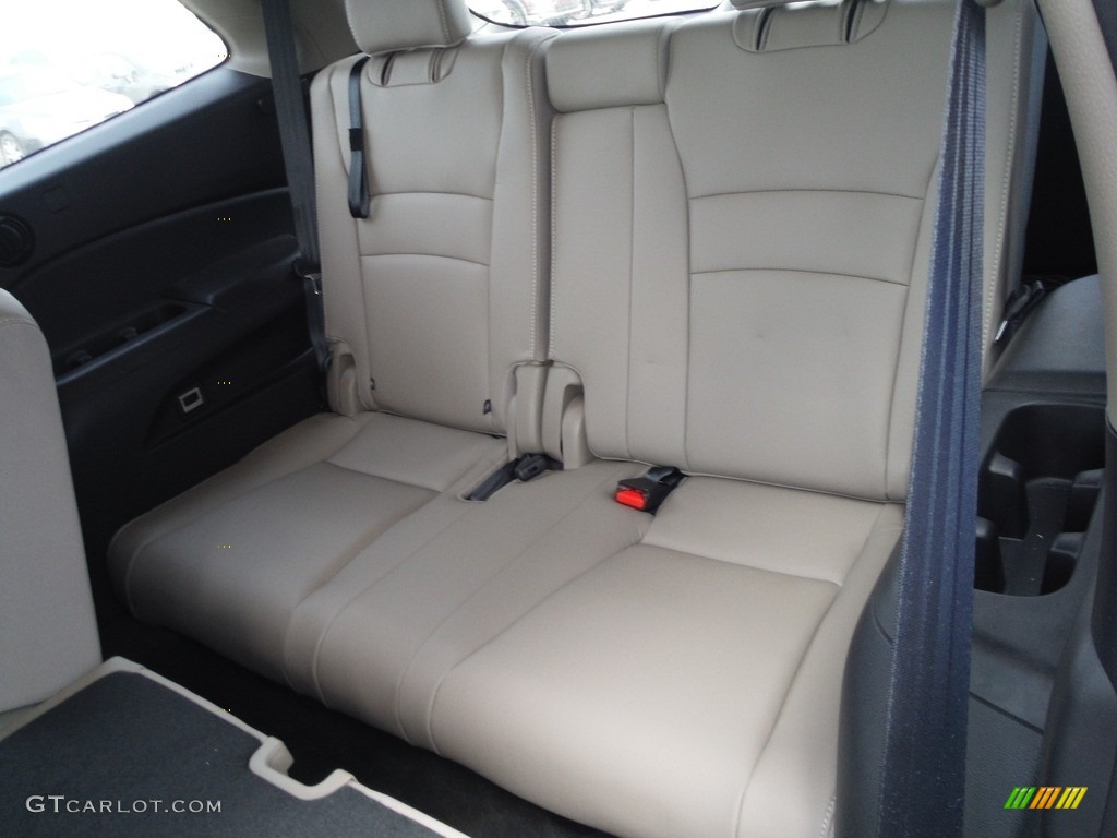 2019 Pilot EX-L AWD - Deep Scarlet Pearl / Beige photo #27