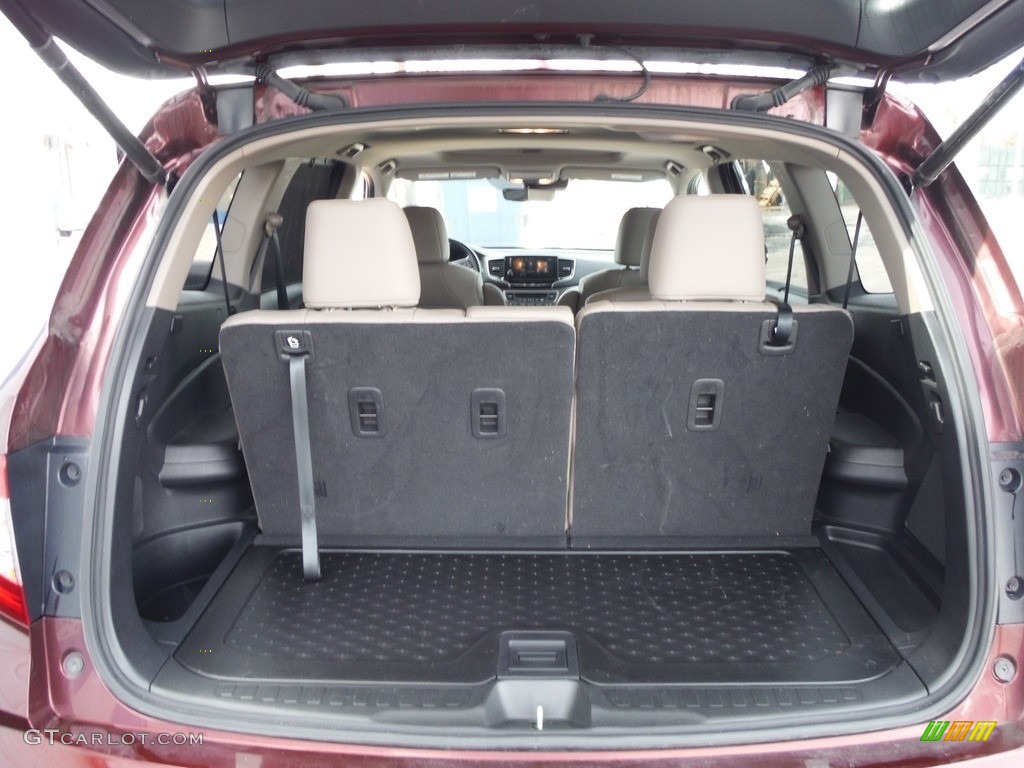 2019 Pilot EX-L AWD - Deep Scarlet Pearl / Beige photo #28