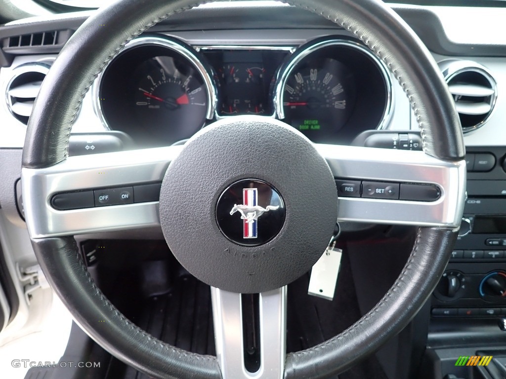 2009 Mustang V6 Premium Coupe - Performance White / Dark Charcoal photo #19
