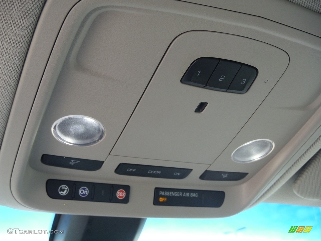 2015 XTS Sedan - Radiant Silver Metallic / Shale/Cocoa photo #16