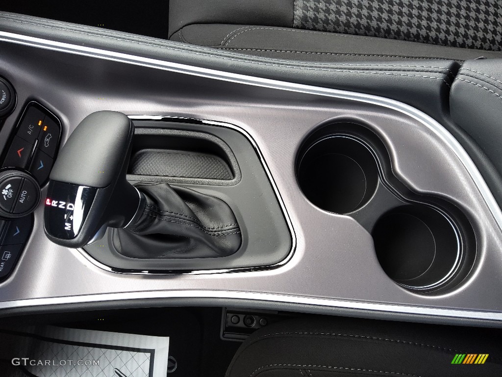2022 Dodge Challenger SXT Blacktop Transmission Photos