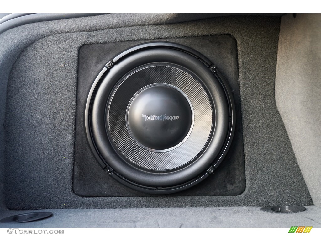 2011 Maserati Quattroporte Sport GT S Audio System Photos