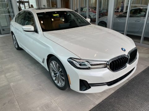 2022 BMW 5 Series 540i xDrive Sedan Data, Info and Specs