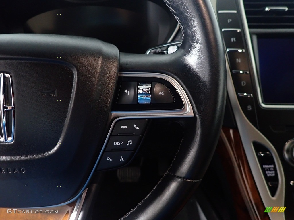 2019 Lincoln Nautilus Select AWD Steering Wheel Photos