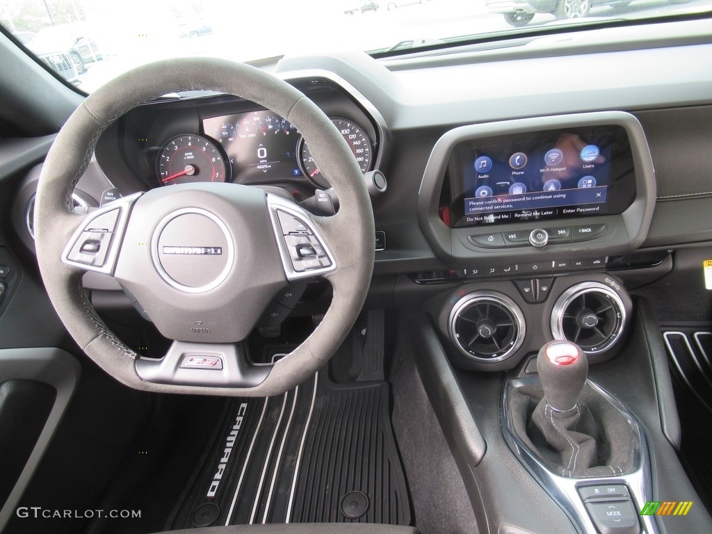 2021 Chevrolet Camaro SS Coupe Dashboard Photos