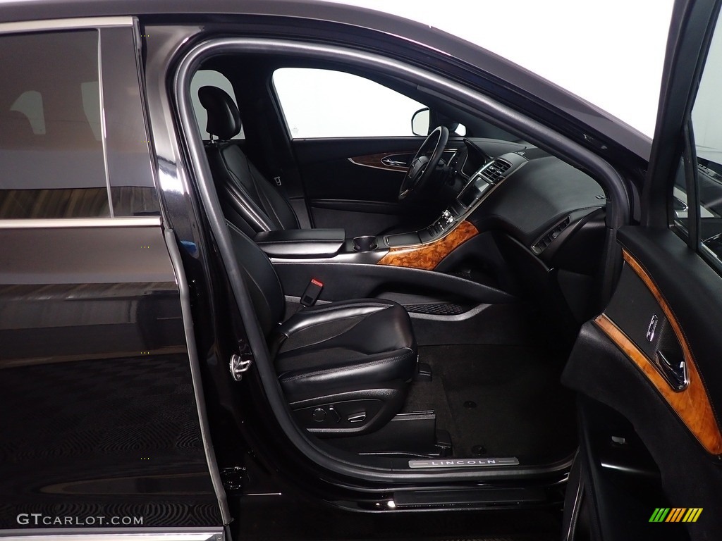 Ebony Interior 2019 Lincoln Nautilus Select AWD Photo #143922269