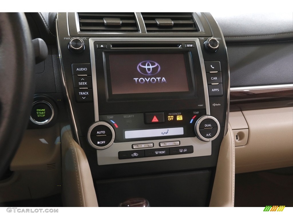 2012 Camry XLE - Cypress Green Pearl / Ivory photo #9
