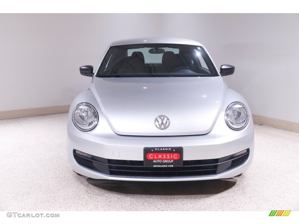 2014 Beetle 1.8T - Reflex Silver Metallic / Titan Black photo #2