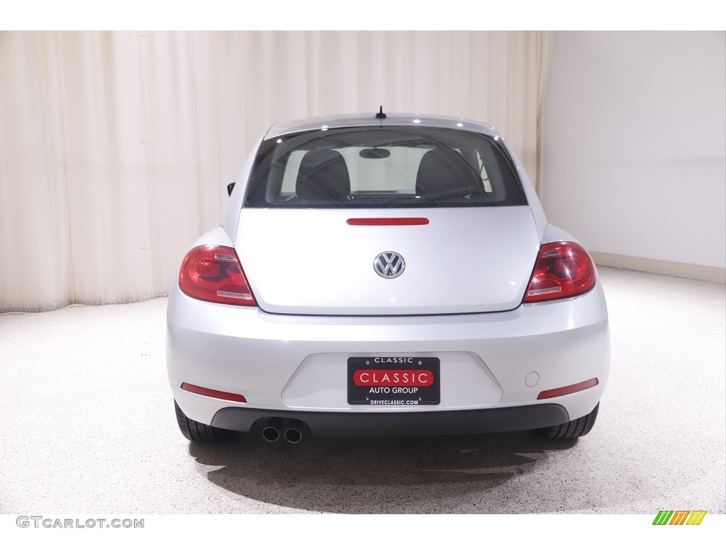 2014 Beetle 1.8T - Reflex Silver Metallic / Titan Black photo #14