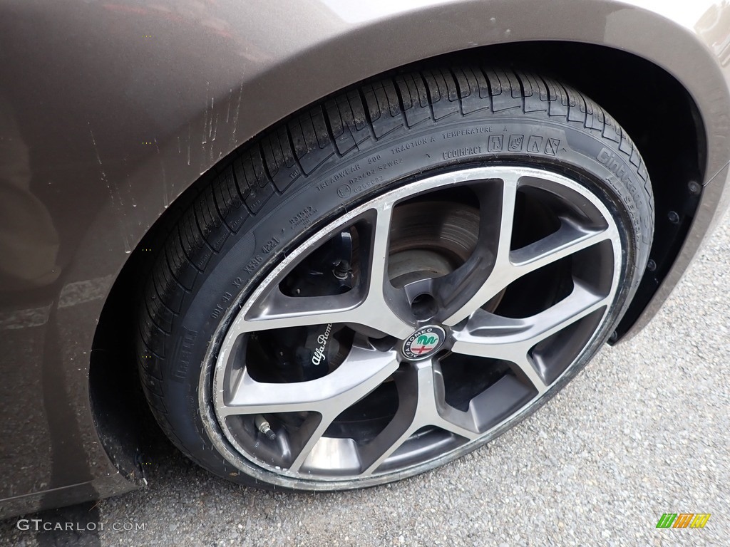 2019 Giulia Ti AWD - Imola Titanium Metallic / Black photo #5
