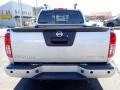 2018 Nissan Frontier Pro-4X Crew Cab 4x4 Badge and Logo Photo