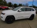 Bright White - Grand Cherokee Laredo X 4x4 Photo No. 9