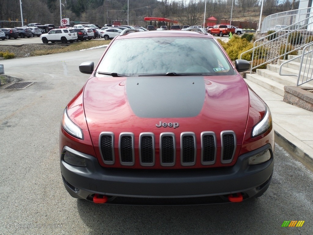 2016 Cherokee Trailhawk 4x4 - Deep Cherry Red Crystal Pearl / Black photo #11