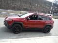 Deep Cherry Red Crystal Pearl - Cherokee Trailhawk 4x4 Photo No. 14