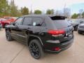 Diamond Black Crystal Pearl - Grand Cherokee Laredo X 4x4 Photo No. 8