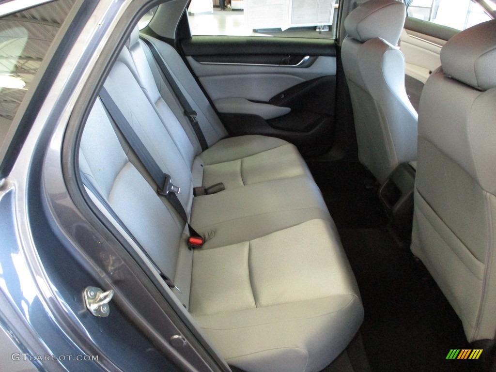 2018 Accord LX Sedan - Modern Steel Metallic / Gray photo #19