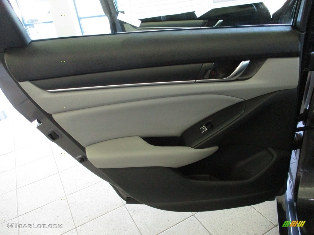 2018 Accord LX Sedan - Modern Steel Metallic / Gray photo #22