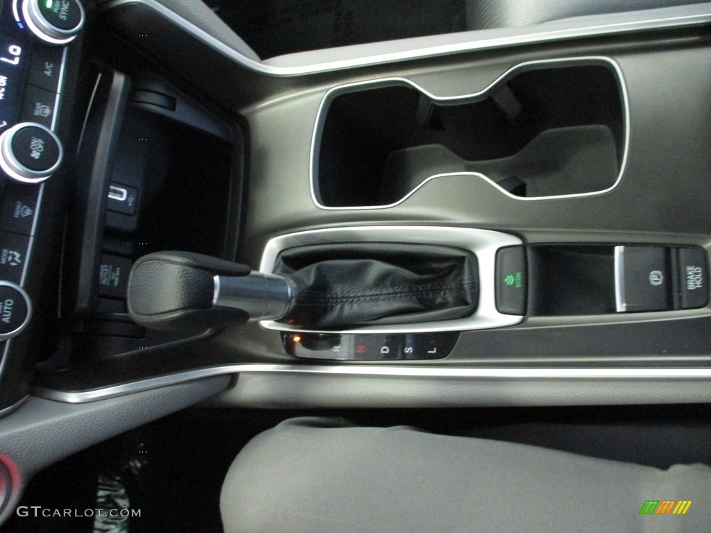 2018 Accord LX Sedan - Modern Steel Metallic / Gray photo #33