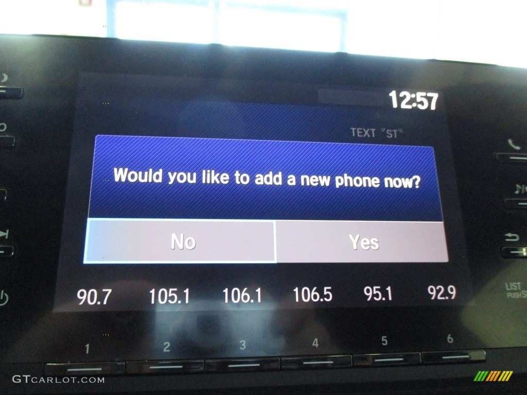 2018 Accord LX Sedan - Modern Steel Metallic / Gray photo #37