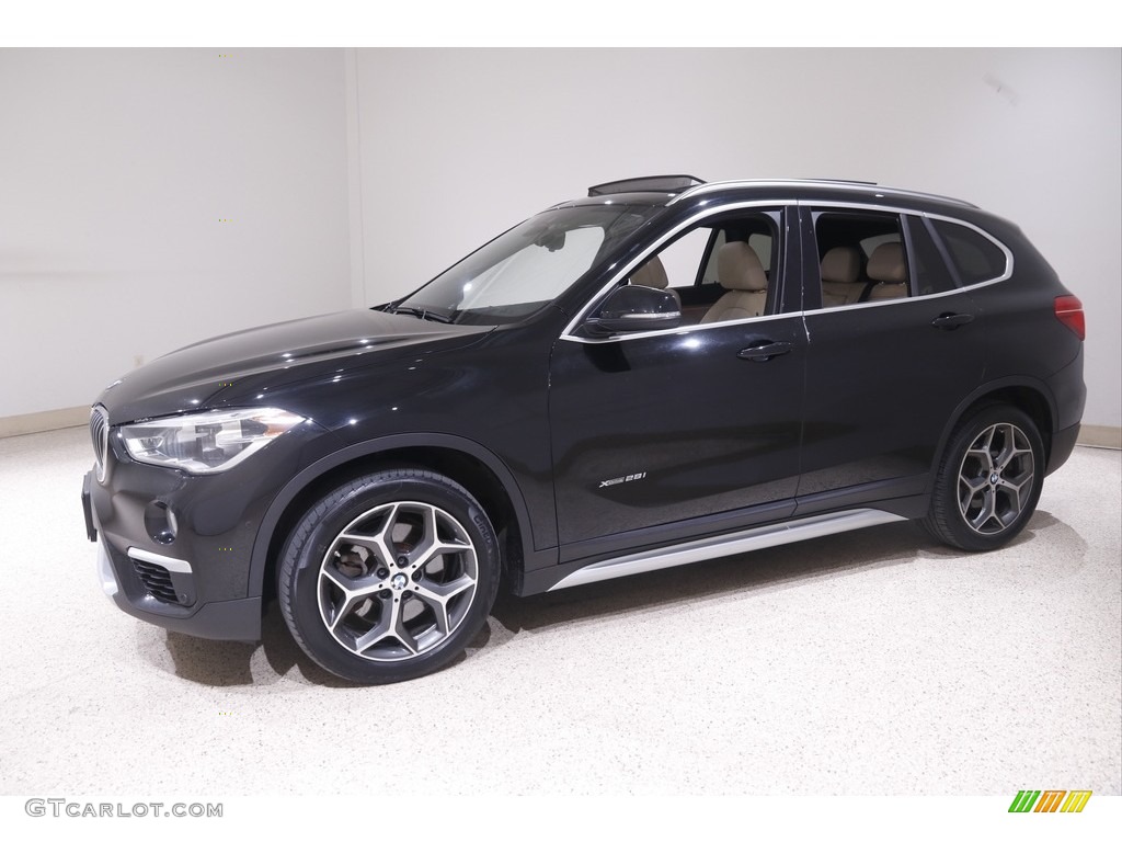 2016 X1 xDrive28i - Jet Black / Canberra Beige photo #3