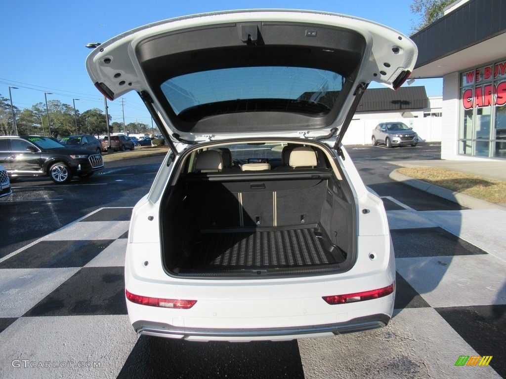 2021 Q5 Prestige quattro - Glacier White Metallic / Atlas Beige photo #5