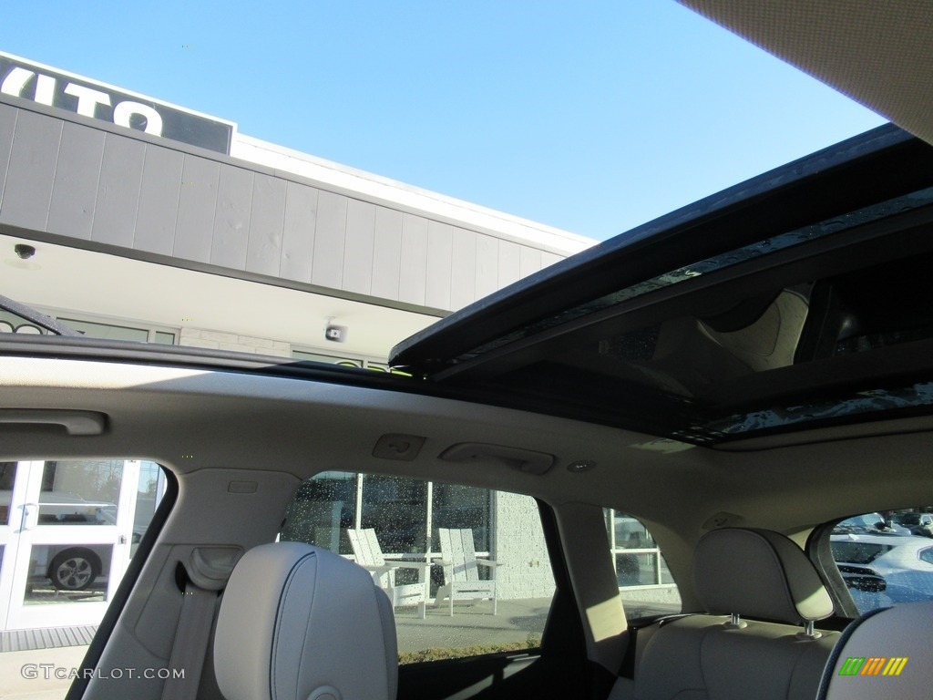 2021 Q5 Prestige quattro - Glacier White Metallic / Atlas Beige photo #11
