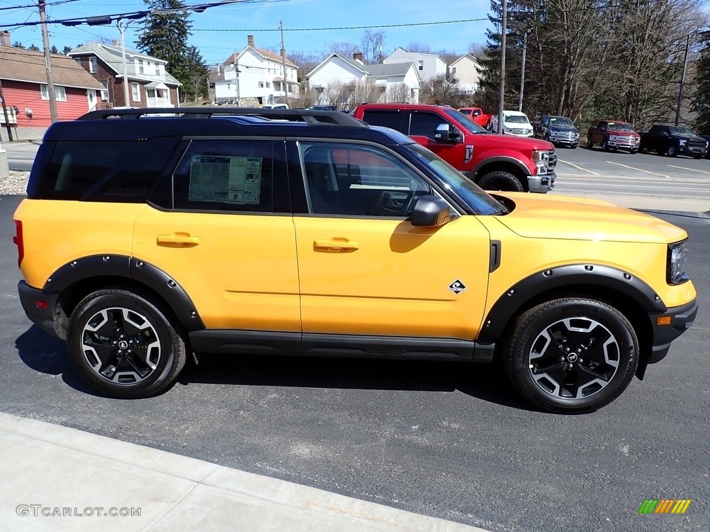 Cyber Orange Metallic Tricoat 2022 Ford Bronco Sport Outer Banks 4x4 Exterior Photo #143931052