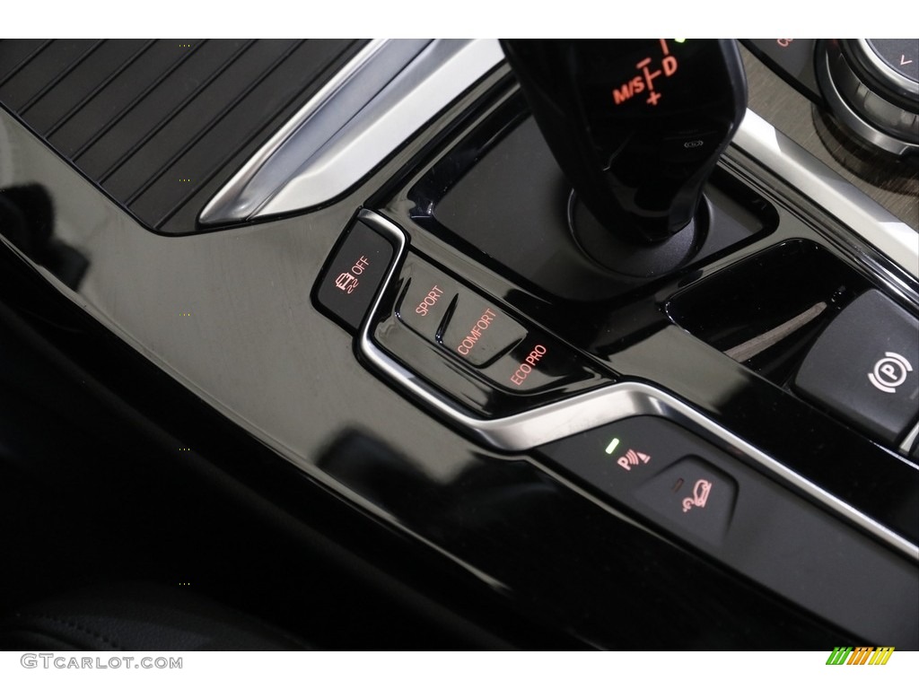 2019 X3 xDrive30i - Glacier Silver Metallic / Black photo #16