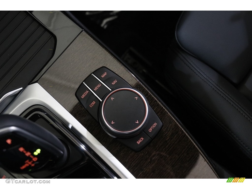 2019 X3 xDrive30i - Glacier Silver Metallic / Black photo #17