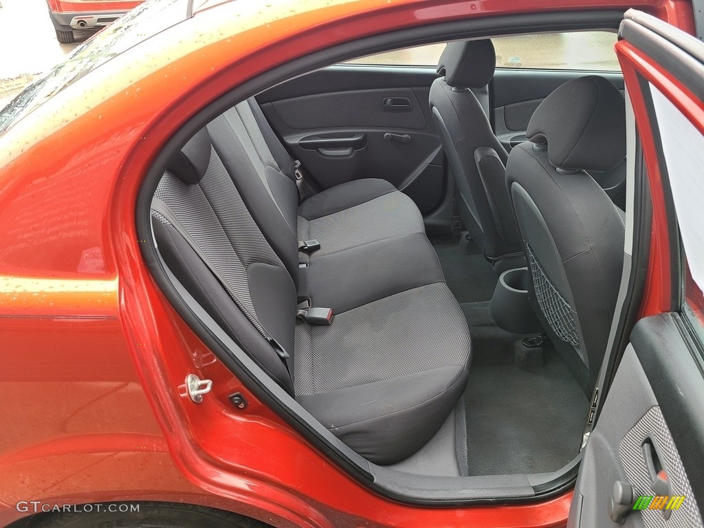 2010 Rio LX Sedan - Tropical Red / Gray photo #23