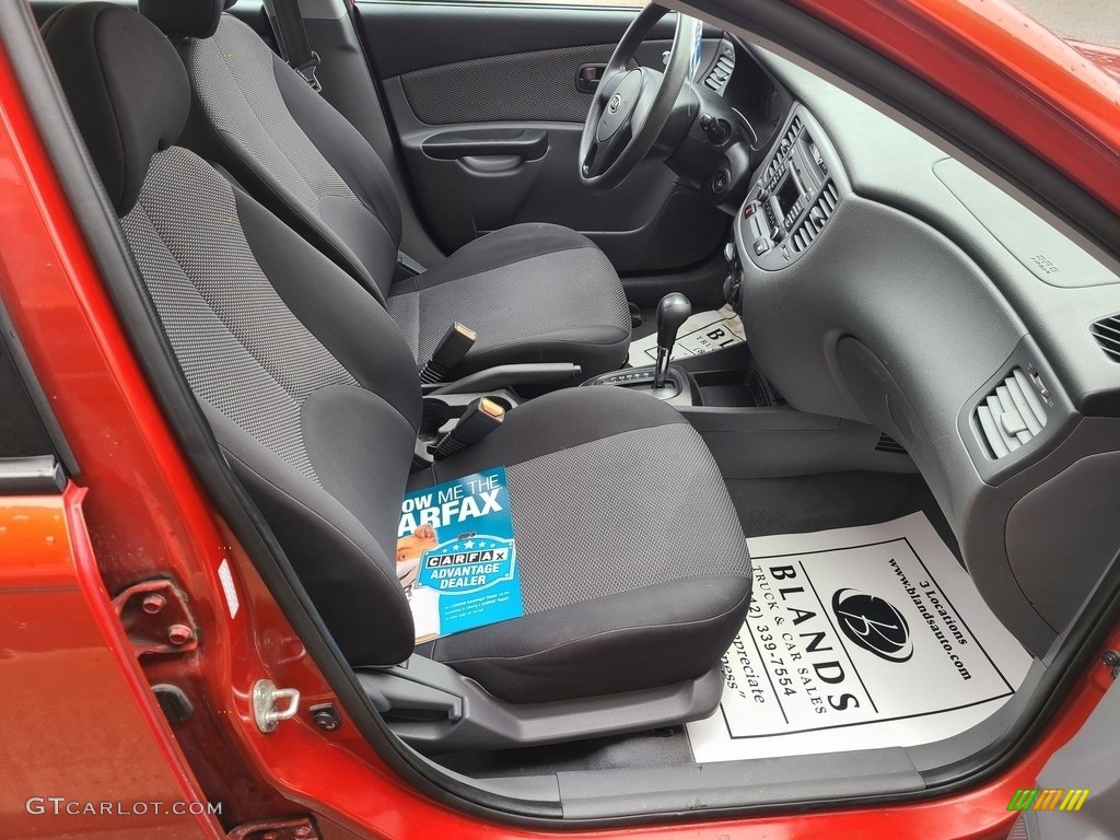 2010 Rio LX Sedan - Tropical Red / Gray photo #25