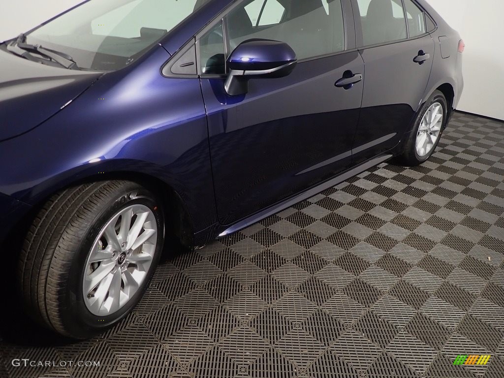 2022 Corolla LE - Blueprint / Black photo #10