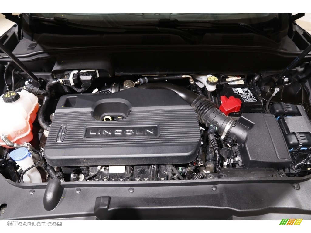 2019 Lincoln Nautilus Select Engine Photos
