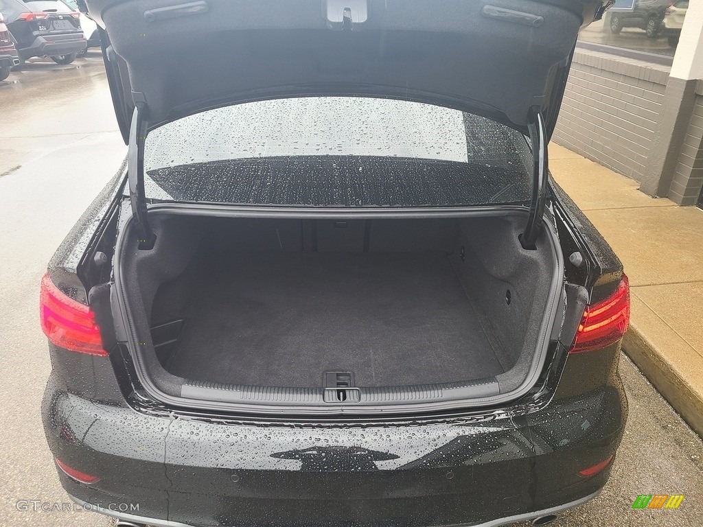 2018 A3 2.0 Premium Plus quattro - Brilliant Black / Black photo #15