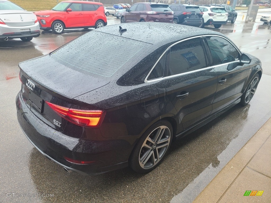 2018 A3 2.0 Premium Plus quattro - Brilliant Black / Black photo #16