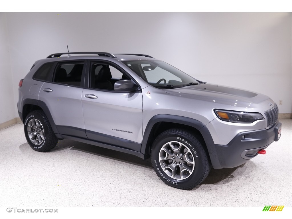 2020 Jeep Cherokee Trailhawk 4x4 Exterior Photos