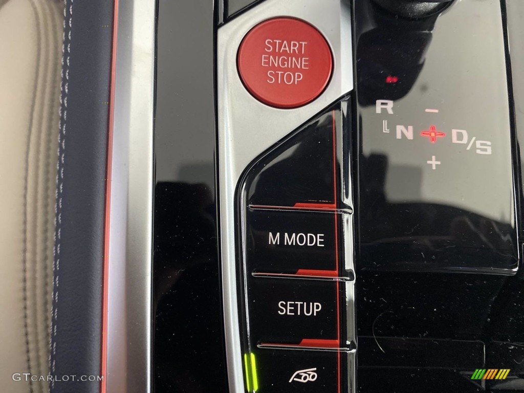 2022 BMW M8 Competition Convertible Controls Photo #143941046