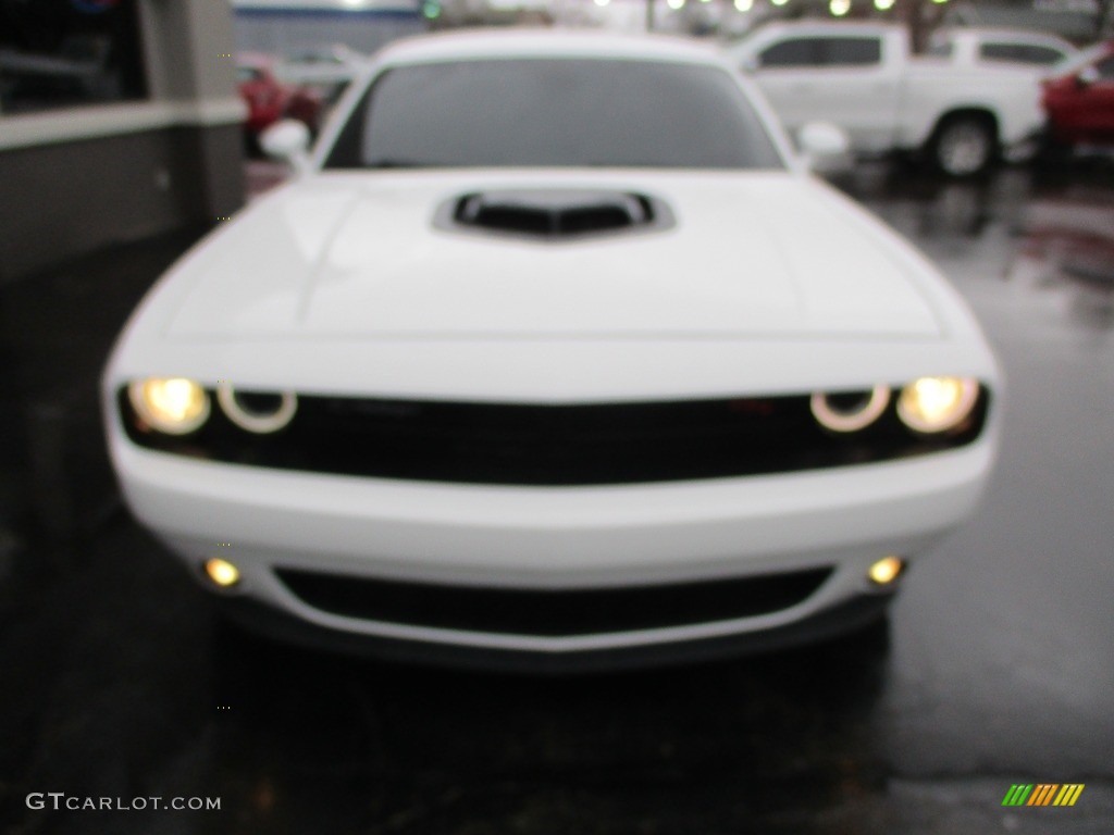2018 Challenger R/T Shaker - White Knuckle / Black photo #24