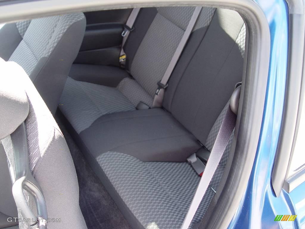 2005 Cobalt LS Coupe - Arrival Blue Metallic / Ebony photo #16
