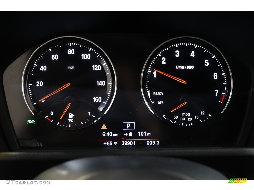 2018 X2 xDrive28i - Black Sapphire Metallic / Black photo #8