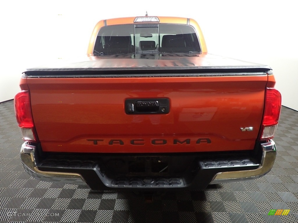 2017 Tacoma TRD Off Road Double Cab 4x4 - Inferno Orange / TRD Black/Orange photo #14