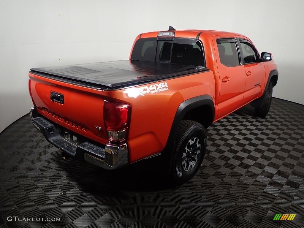 2017 Tacoma TRD Off Road Double Cab 4x4 - Inferno Orange / TRD Black/Orange photo #17