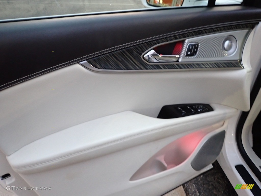 2019 Lincoln Nautilus Black Label AWD Door Panel Photos