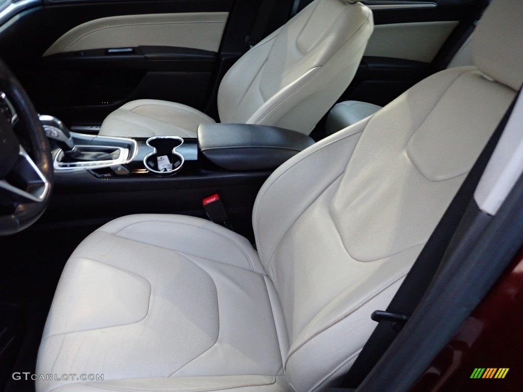 2016 Ford Fusion Hybrid Titanium Front Seat Photo #143947096