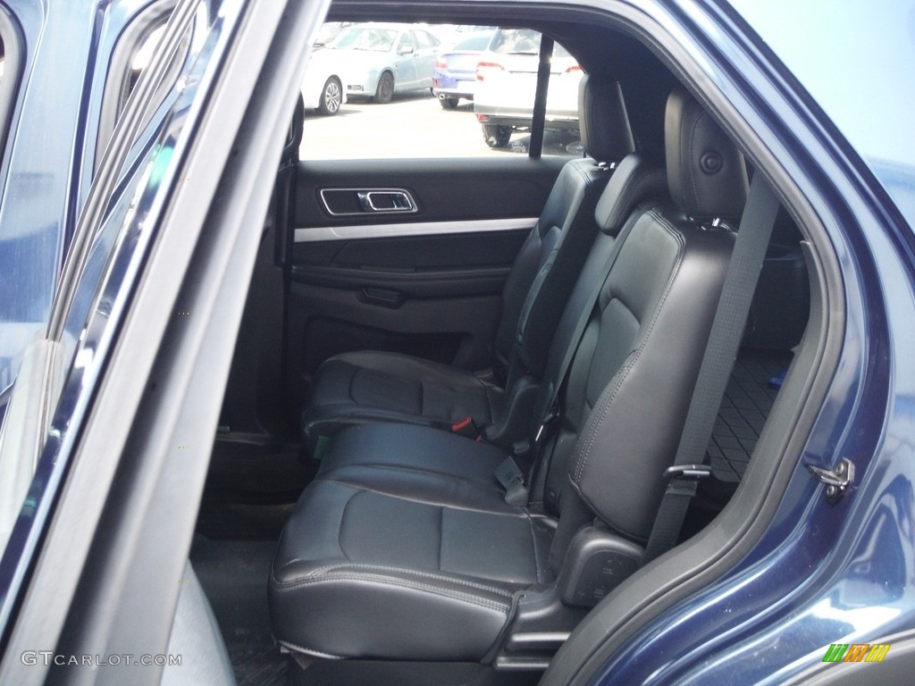 2016 Ford Explorer XLT 4WD Rear Seat Photo #143947429