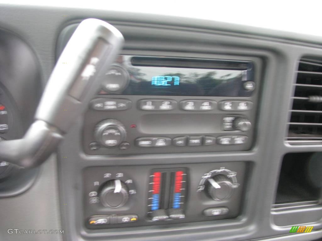 2006 Silverado 1500 LT Regular Cab 4x4 - Victory Red / Dark Charcoal photo #13