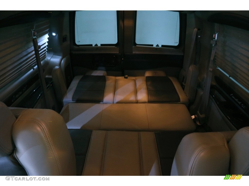 2017 Express 2500 Passenger Conversion Van - Dark Blue Metallic / Medium Pewter photo #22