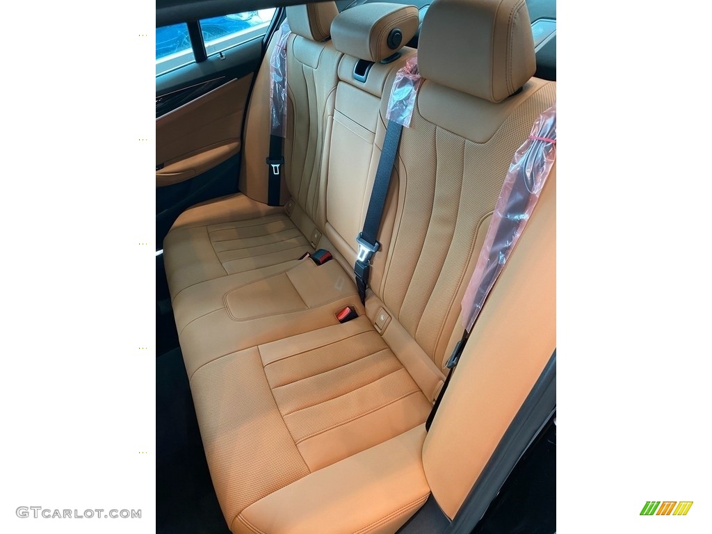 2022 5 Series 530i xDrive Sedan - Jet Black / Cognac photo #5